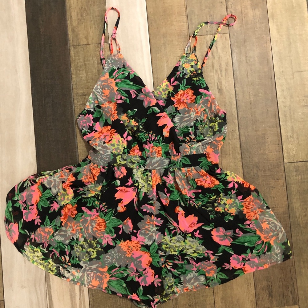 Floral print romper